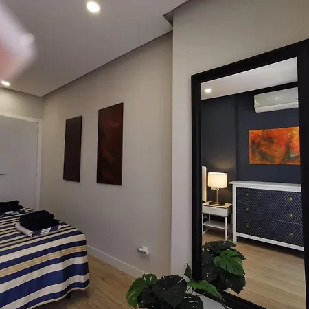 Apartment Modern House With Pool, Just 700m Away From *